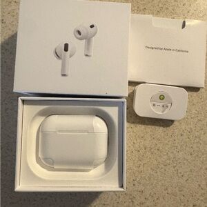 Apple AirPods Pro with White Charging Case